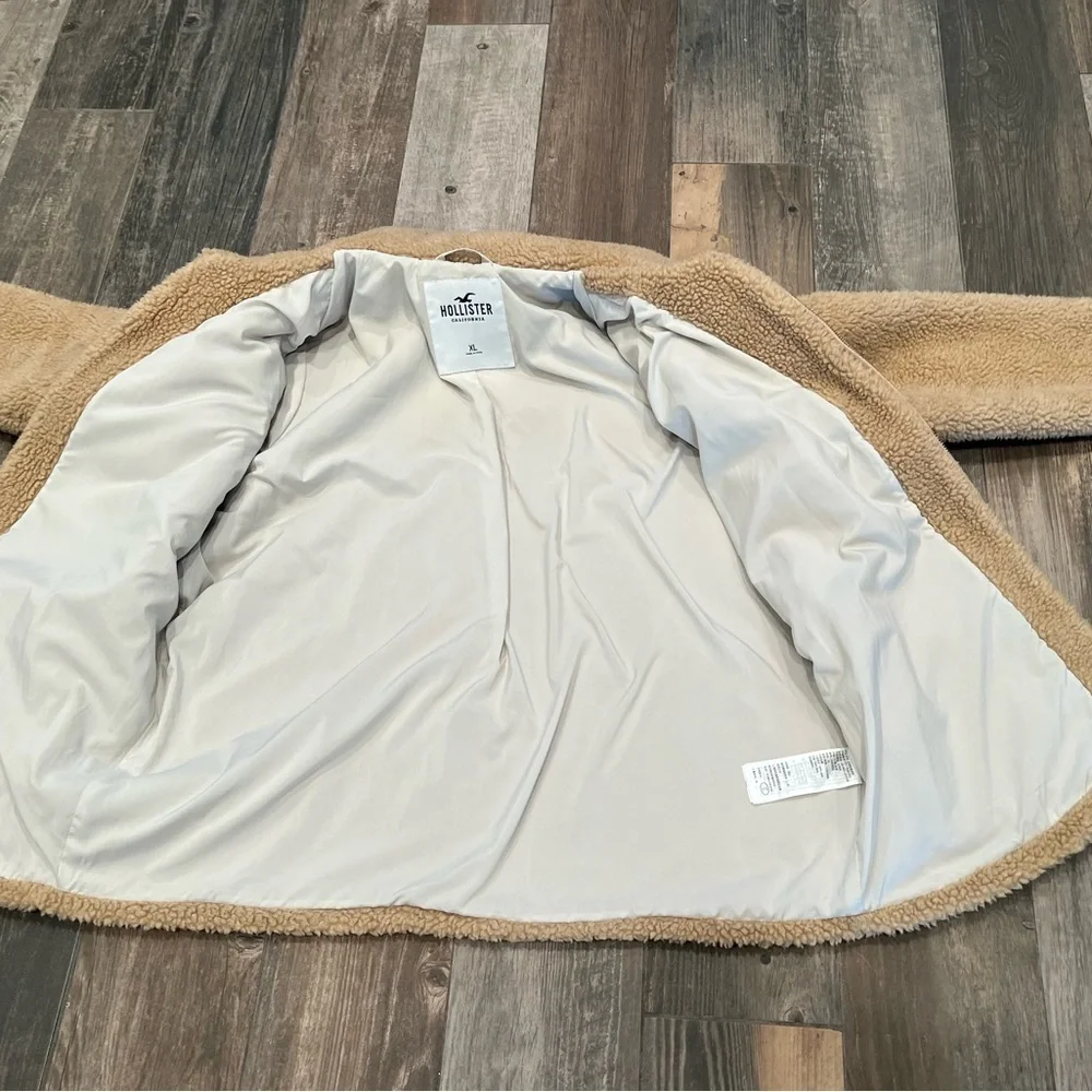 Hollister Teddy Sherpa Hoodie Jacket Brown Fleece Zip Front Size XL Cozy Fall